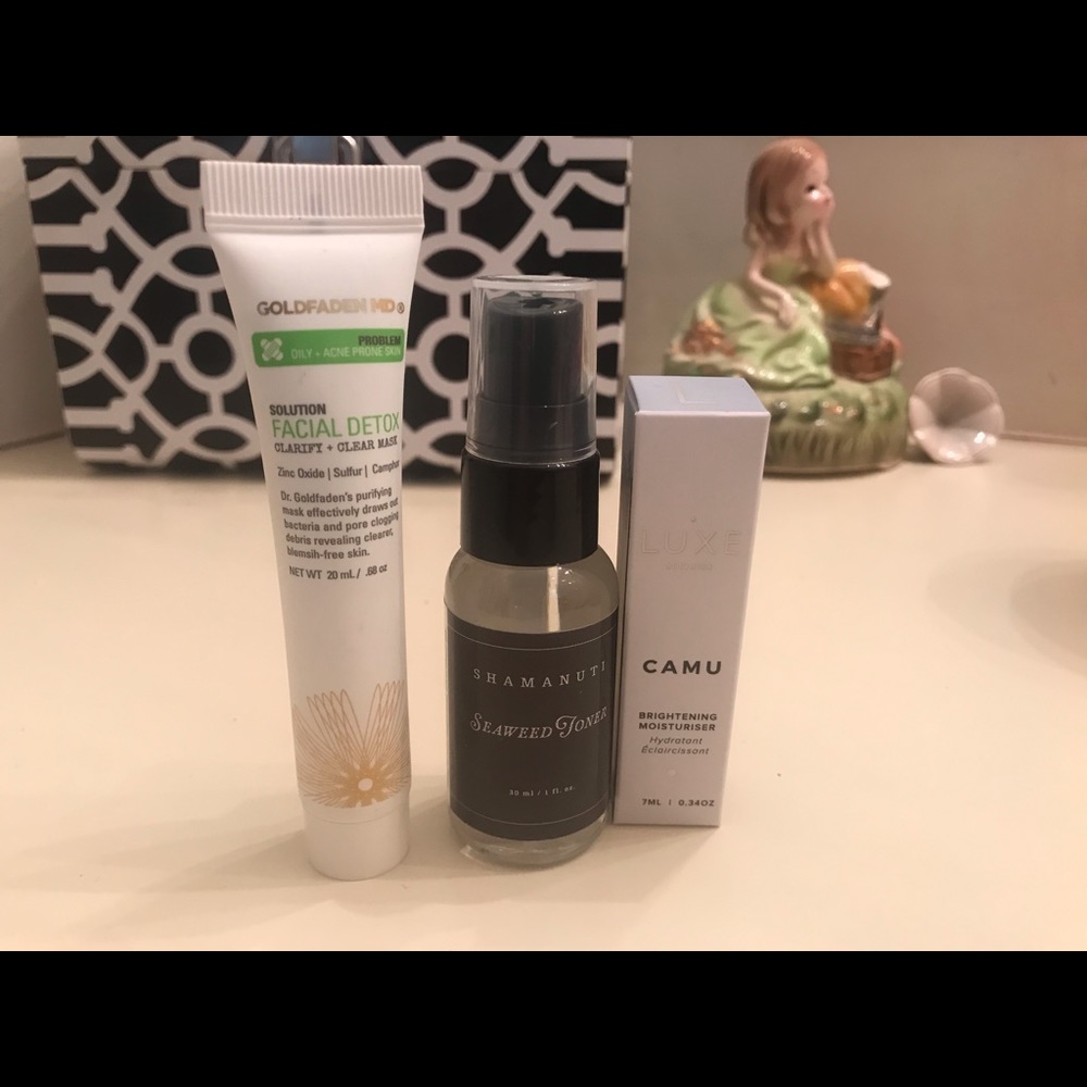 Set of face care samples